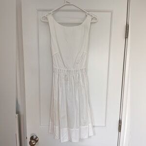 Tara Jarmon white coton dress with open back gathered waist dress, size 38 (6US)